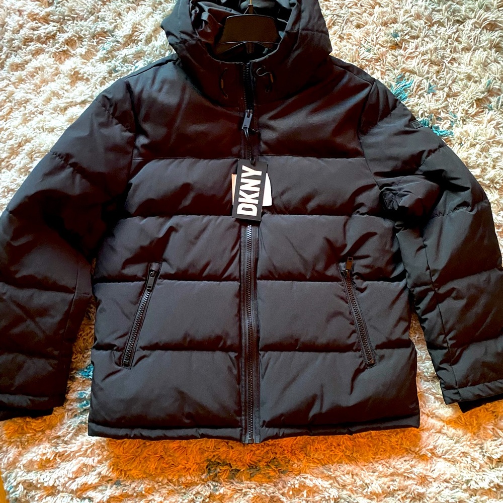 Mens Large Black DKNY Winter Coat.